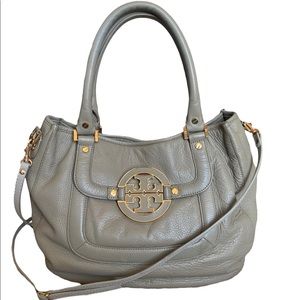 Tory Burch Amanada Hobo Bag in Gray